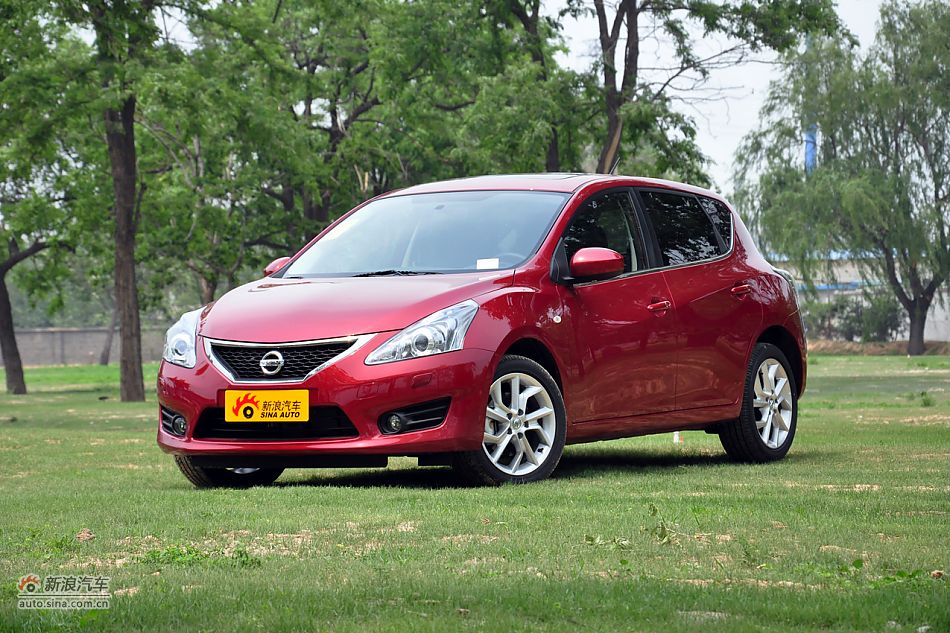 2011款骐达1.6T高清到店实拍