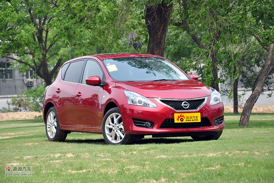 2011款骐达1.6T高清到店实拍