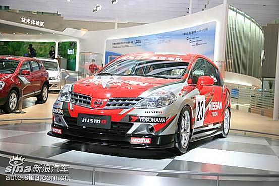 东风日产TIIDA NISMO运动版车展实拍图