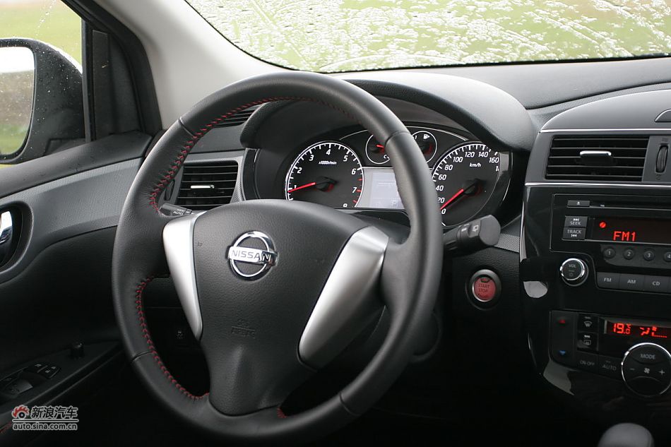 新骐达GTS内饰和功能细节