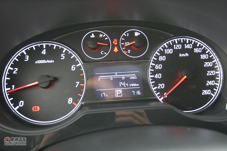 新骐达GTS内饰和功能细节