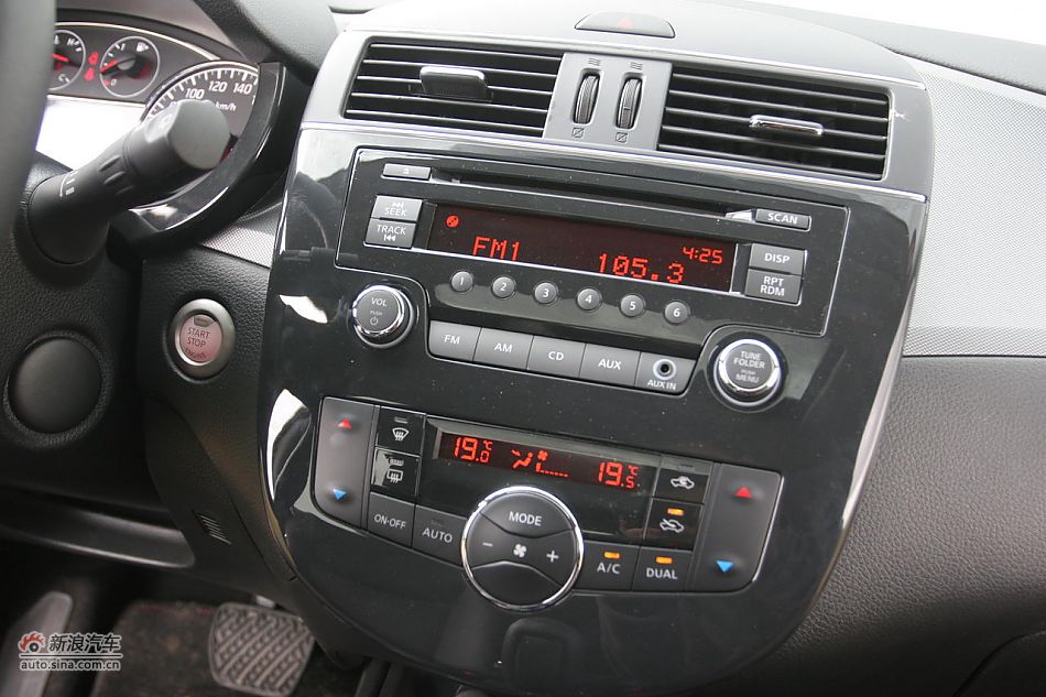 新骐达GTS内饰和功能细节