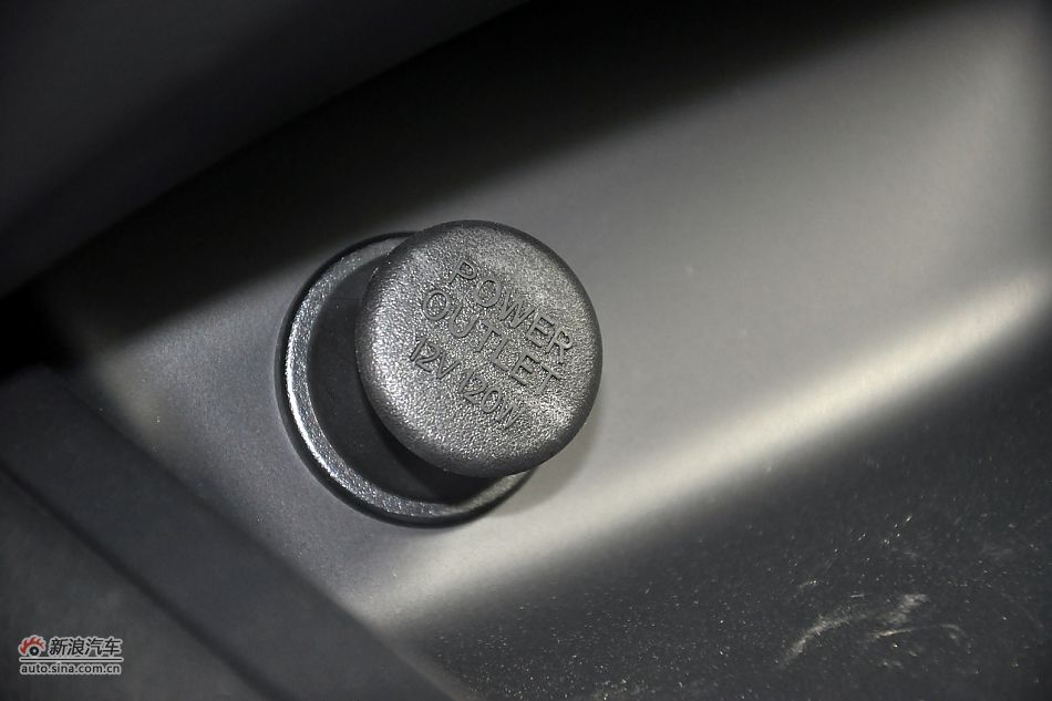 2011款骐达1.6T高清到店实拍