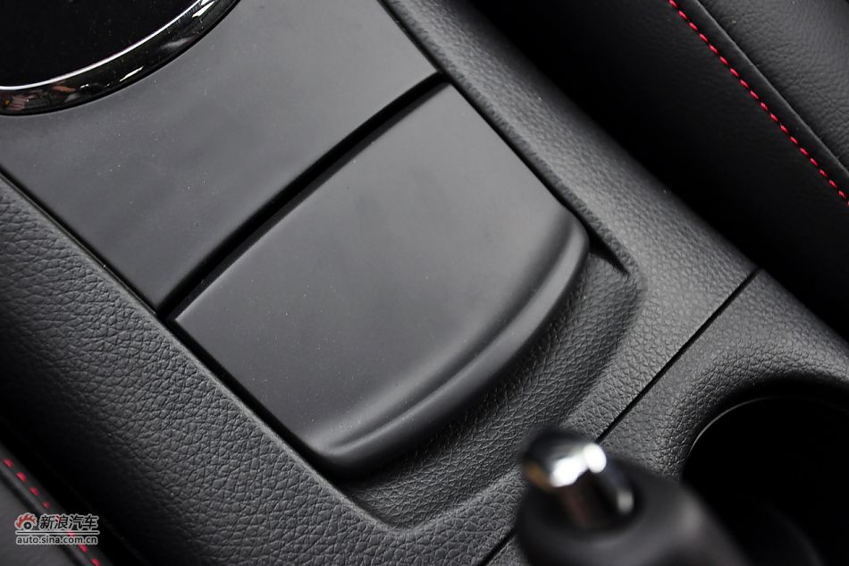 2011款骐达1.6T高清到店实拍