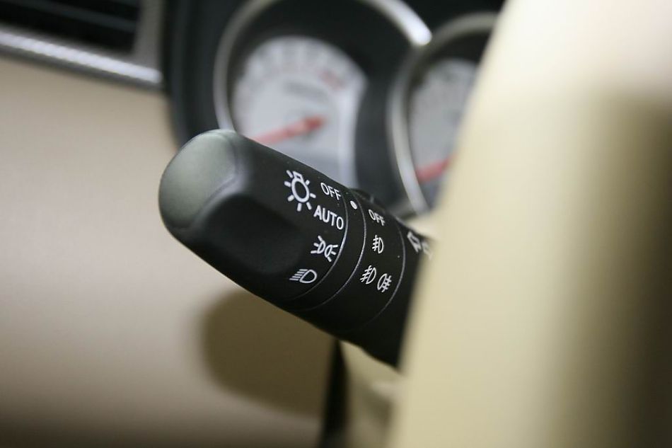 骐达内饰实拍图片