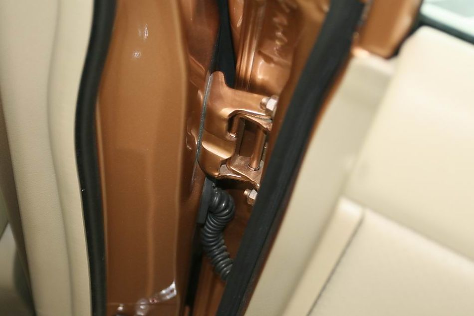 骐达内饰实拍图片