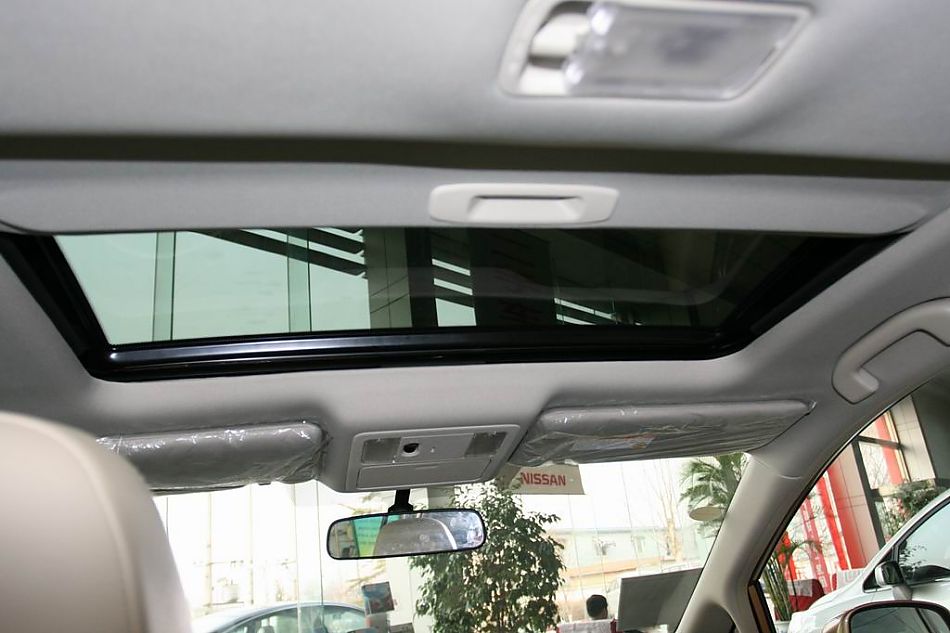 骐达内饰实拍图片