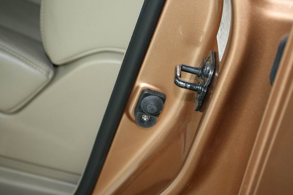 骐达内饰实拍图片