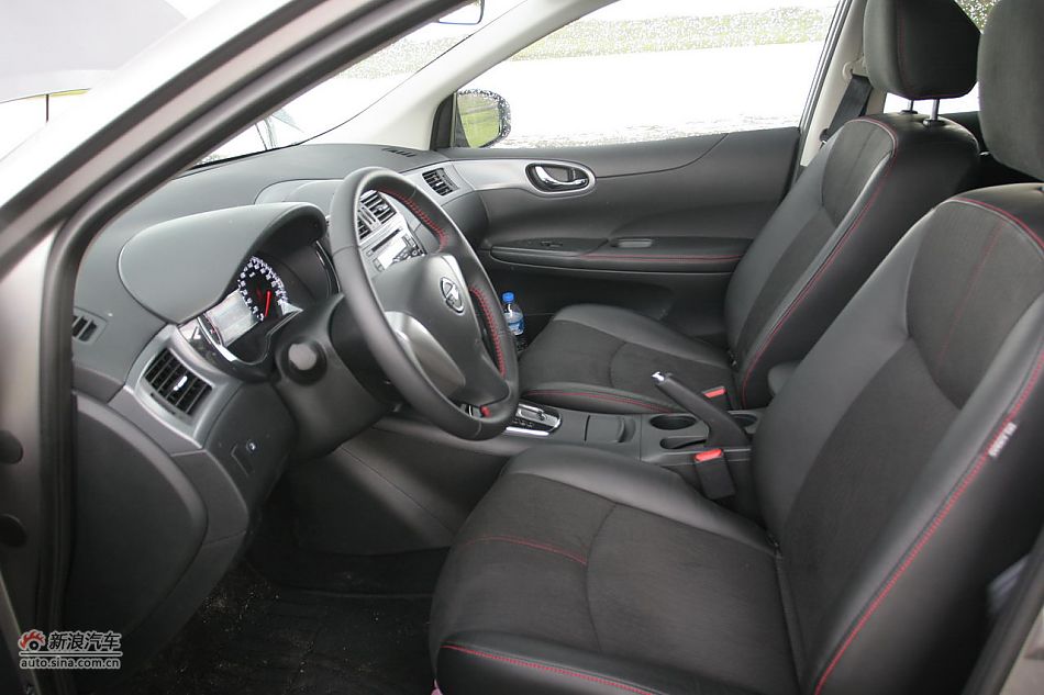 新骐达GTS座椅和空间