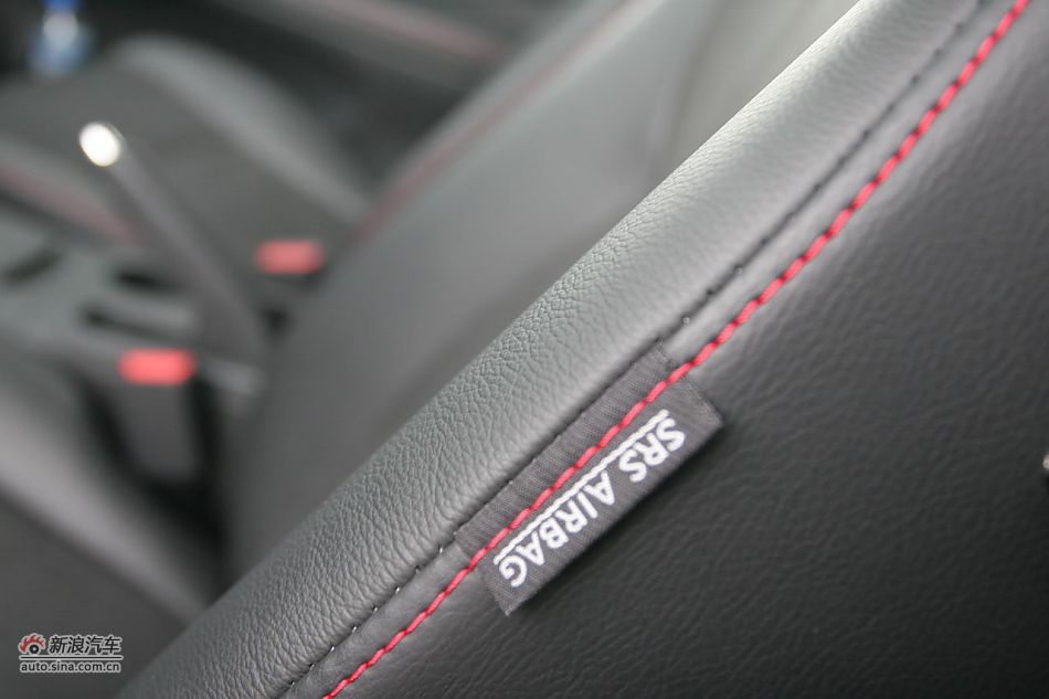 新骐达GTS座椅和空间