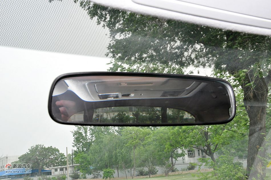 2011款骐达1.6T高清到店实拍