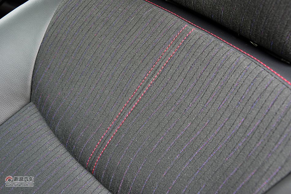 2011款骐达1.6T高清到店实拍