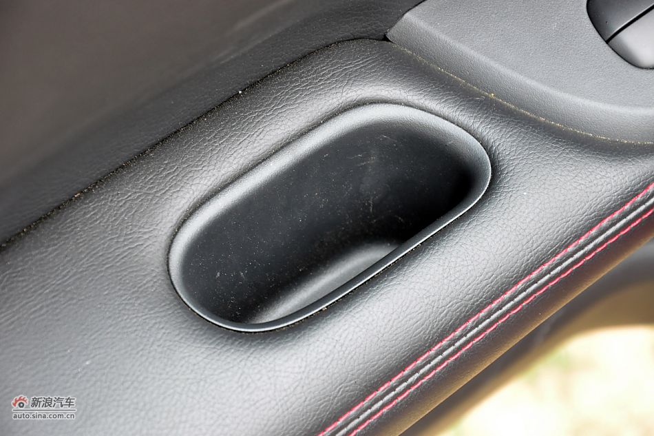 2011款骐达1.6T高清到店实拍