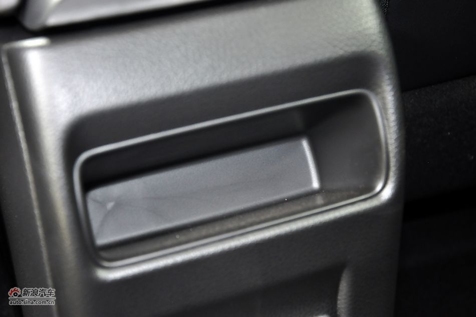 2011款骐达1.6T高清到店实拍