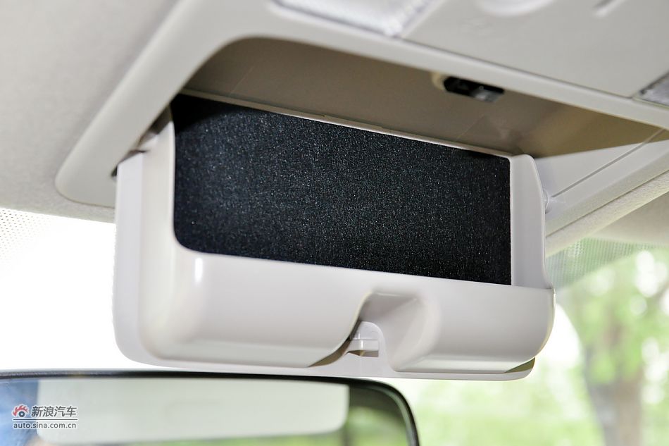 2011款骐达1.6T高清到店实拍