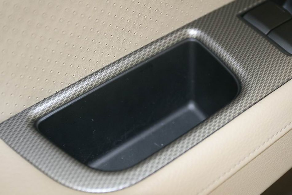 骐达内饰实拍图片