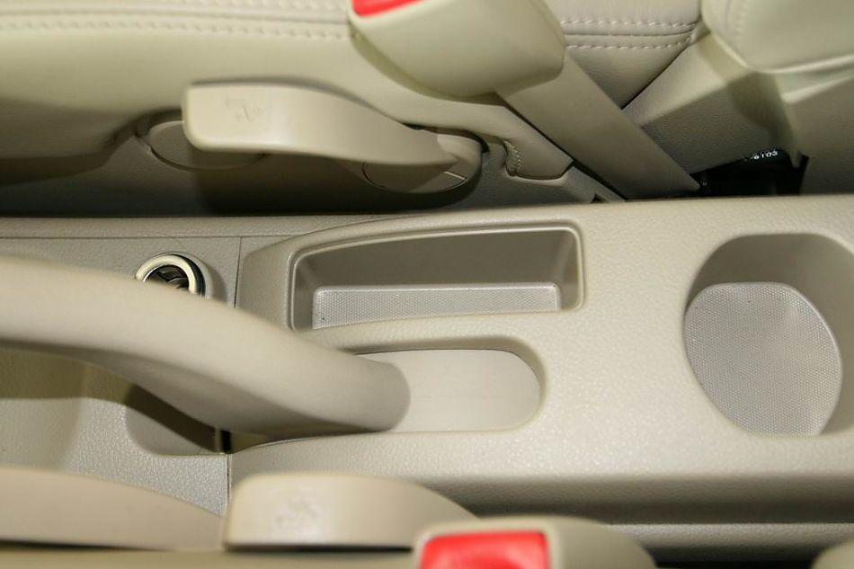 骐达内饰实拍图片