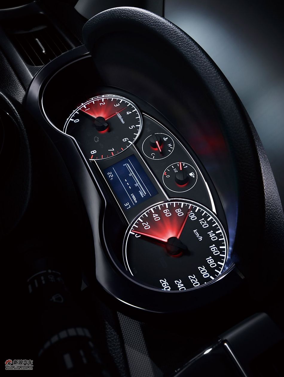 新骐达GTS版内饰