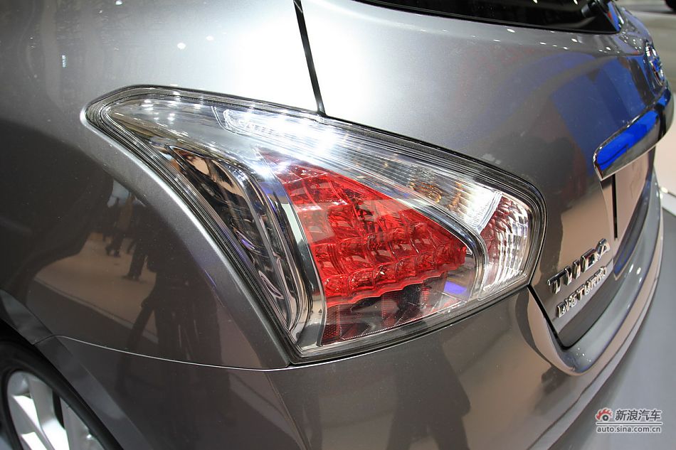 新骐达涡轮增压版