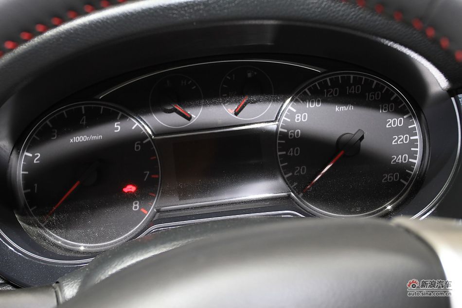 新骐达涡轮增压版