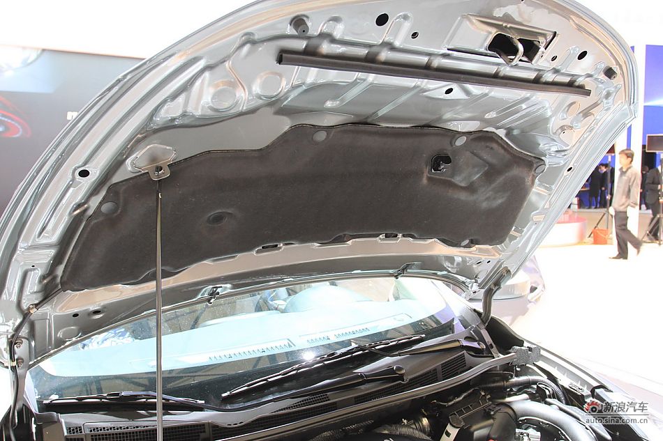 新骐达涡轮增压版