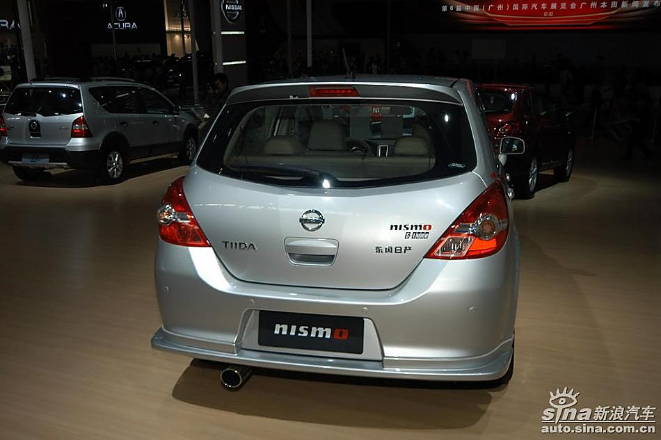 日产骐达改装版