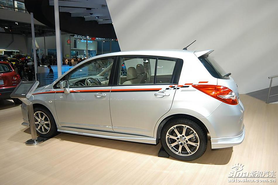 日产骐达改装版