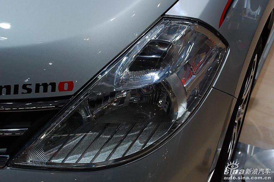 东风日产TIIDA NISMO