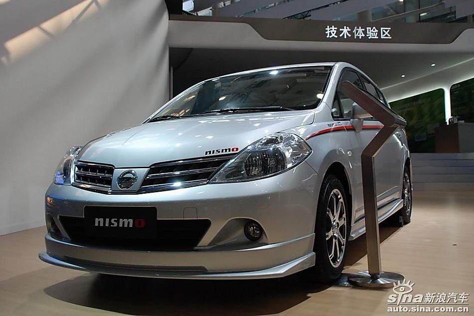 东风日产TIIDA NISMO