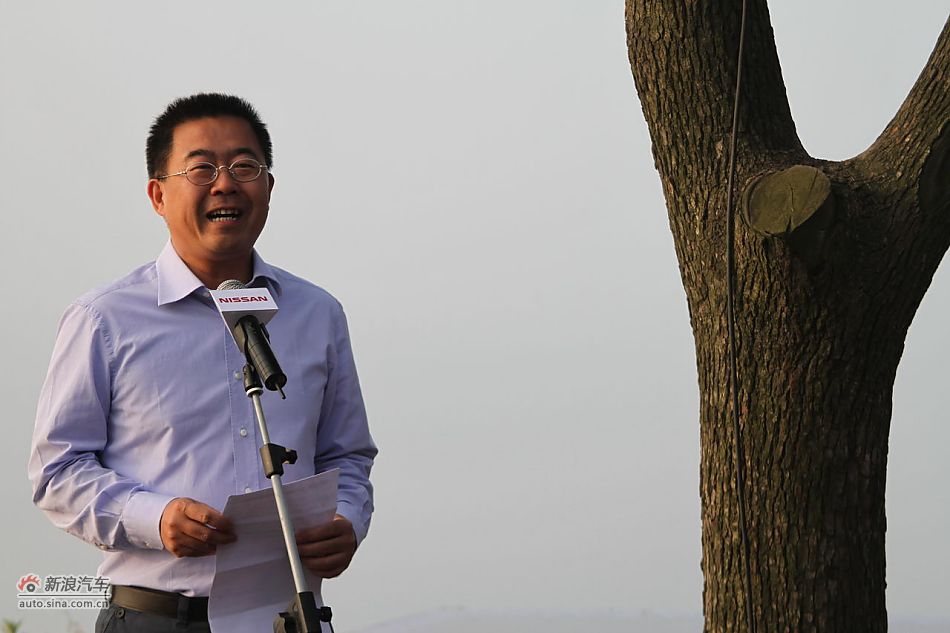 新骐达发布会-东风日产副总任勇致辞