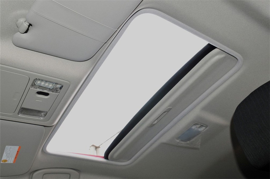 2011款 1.6T M-CVT 致酷版 座椅空间