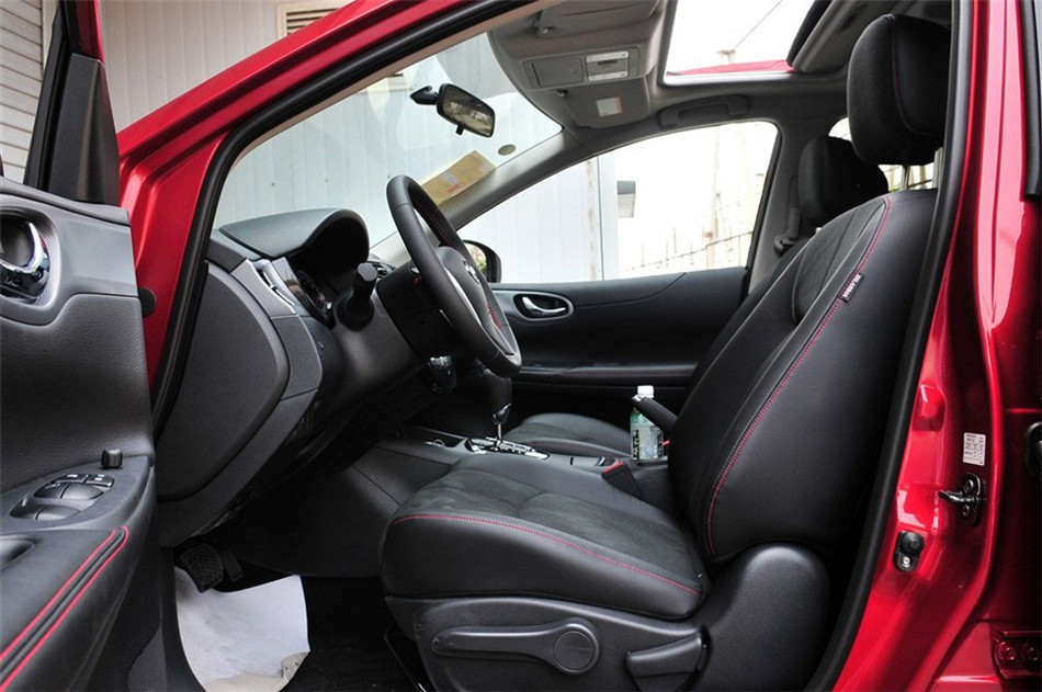 2011款 1.6T M-CVT 致酷版 座椅空间