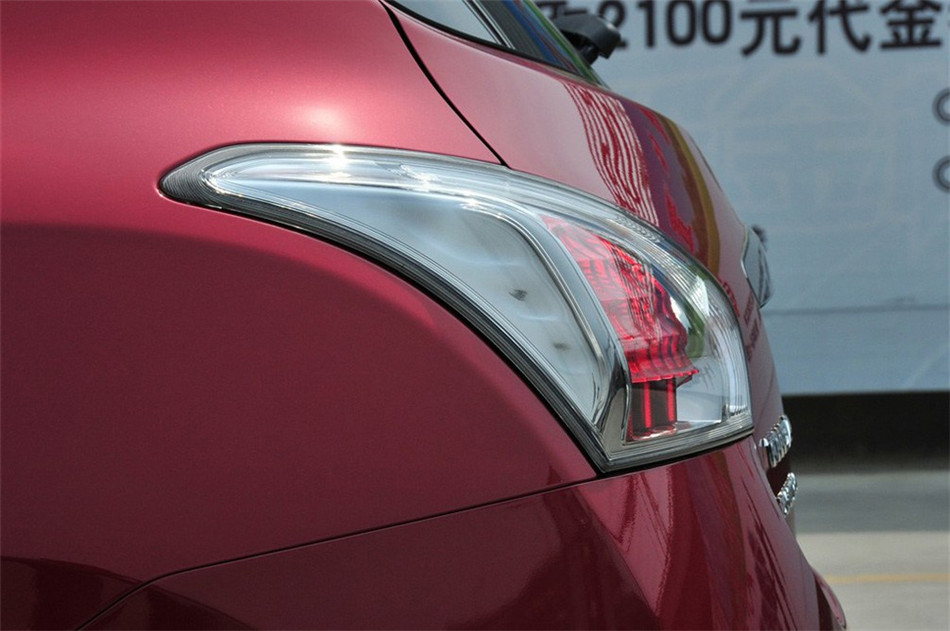 2011款 1.6T M-CVT 致酷版 其他