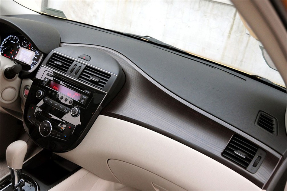 2011款 1.6L CVT 豪华型 内饰