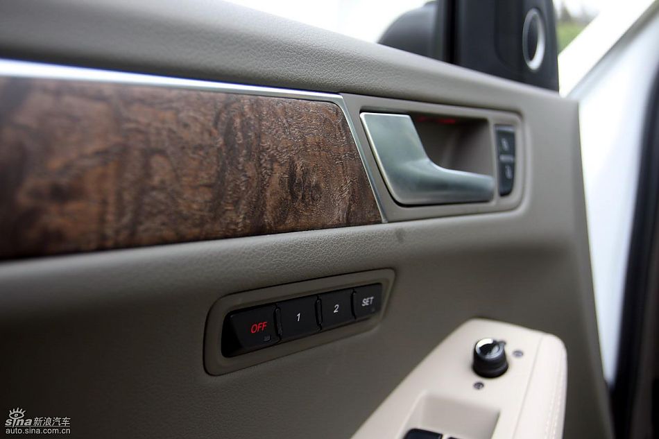 进口奥迪Q5内饰实拍图