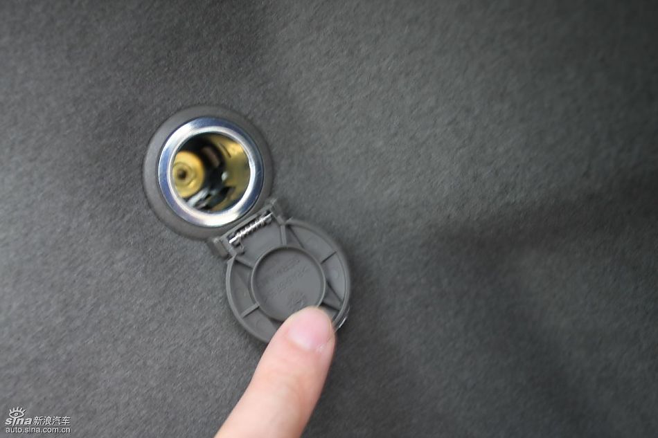 进口奥迪Q5内饰实拍图