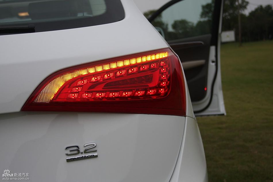 进口奥迪Q5外观实拍图