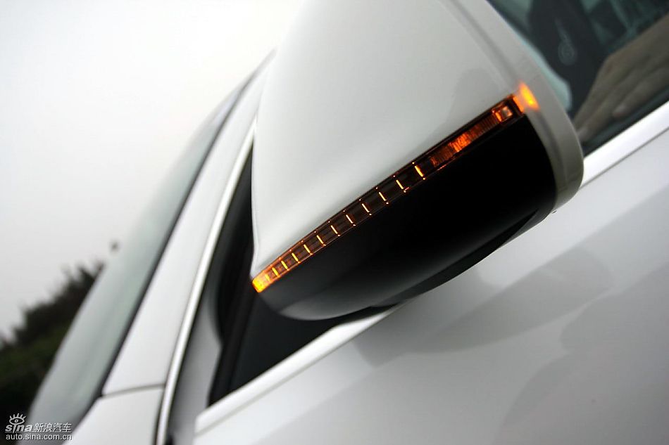 进口奥迪Q5外观实拍图