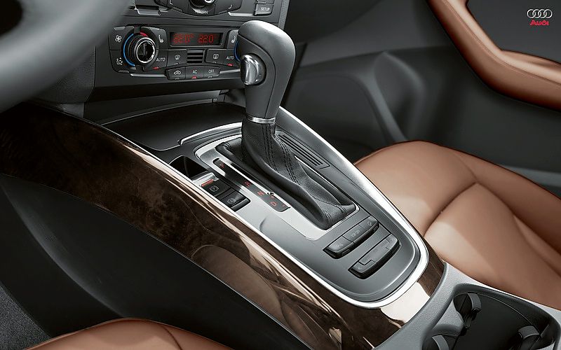 奥迪Q5内饰图片