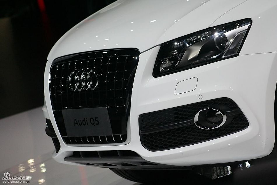 奥迪Q5上市现场图