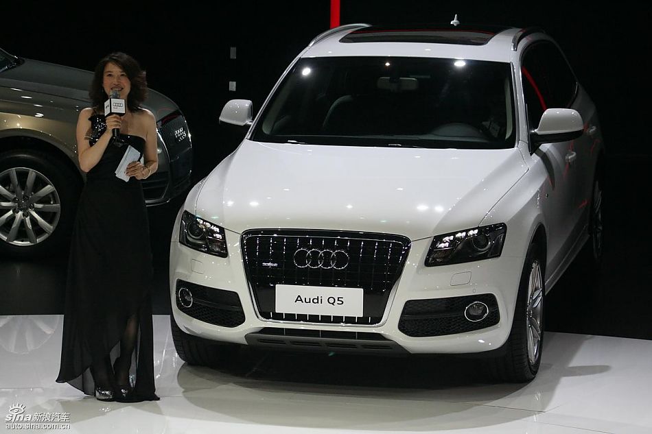 奥迪Q5上市现场图