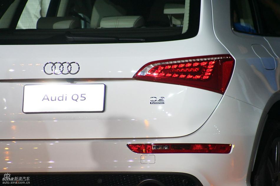 奥迪Q5上市现场图
