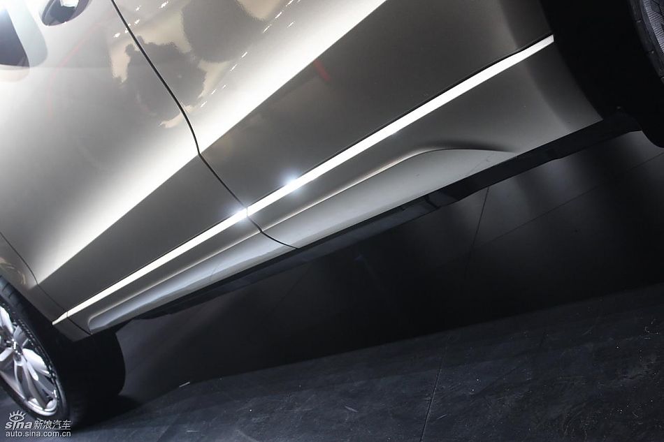 奥迪Q5上市现场图