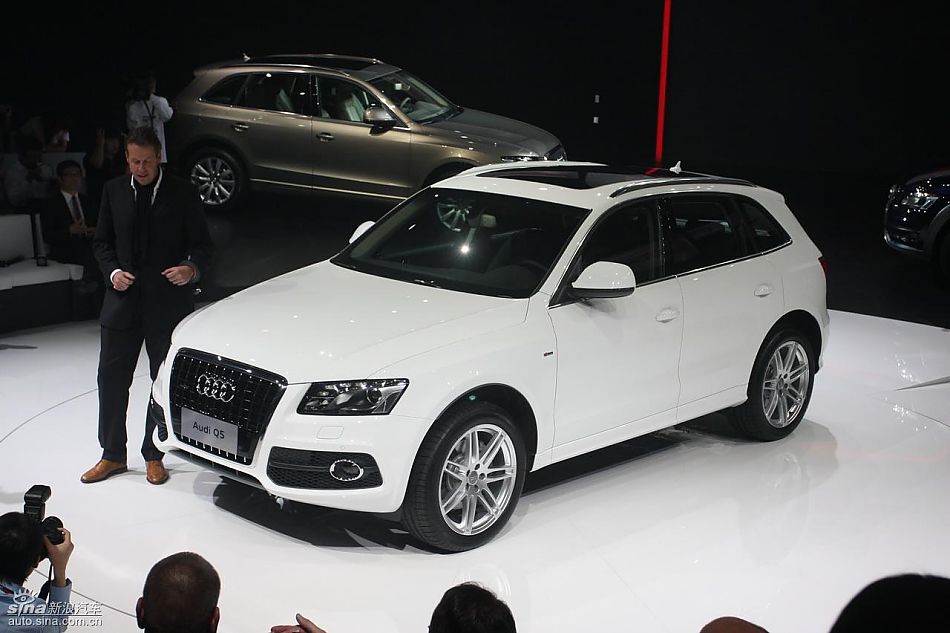 奥迪Q5上市现场图