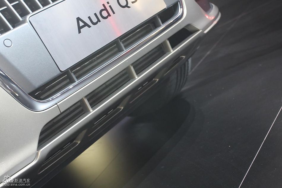 奥迪Q5上市现场图