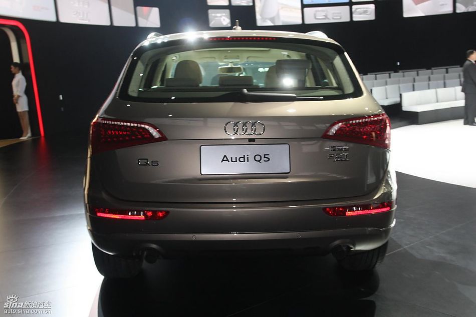 奥迪Q5上市现场图