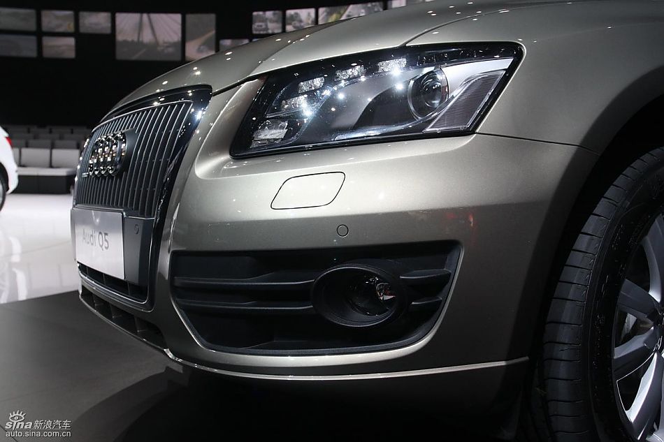 奥迪Q5上市现场图