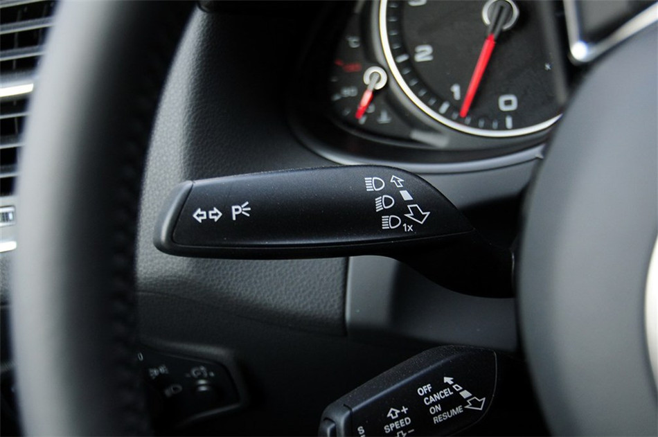 2013款 45 TFSI quattro 运动型 内饰