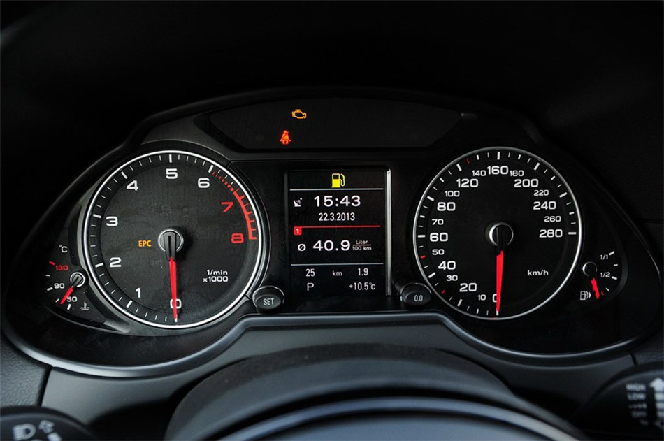 2013款 45 TFSI quattro 运动型 内饰