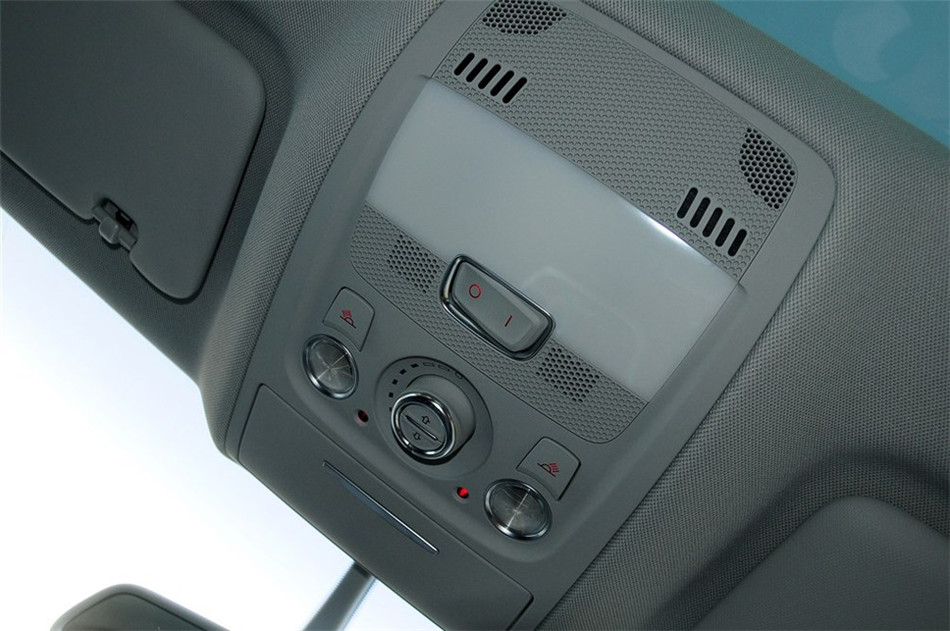 2013款 45 TFSI quattro 运动型 座椅空间